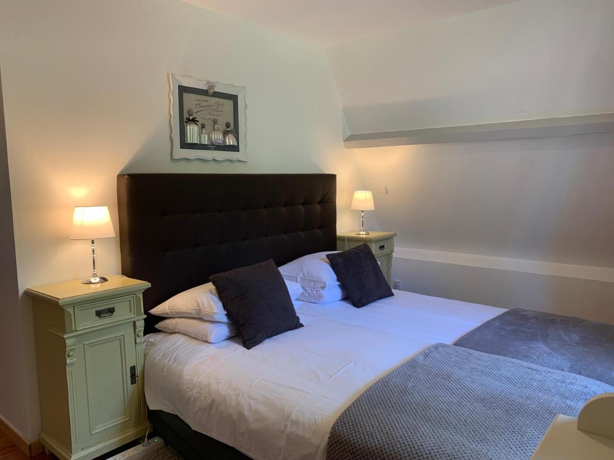 Holiday home - Le Petit Noyer *